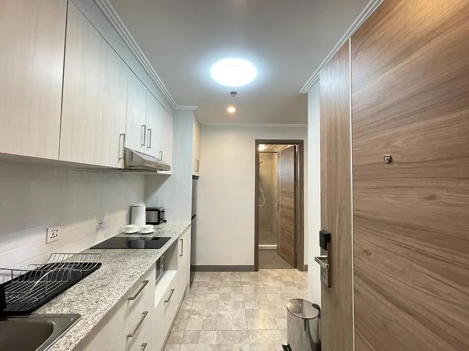 Exceptional 11Th Floor Studio @ La Grande Near Airport & Walking Street. Angeles Apartamento